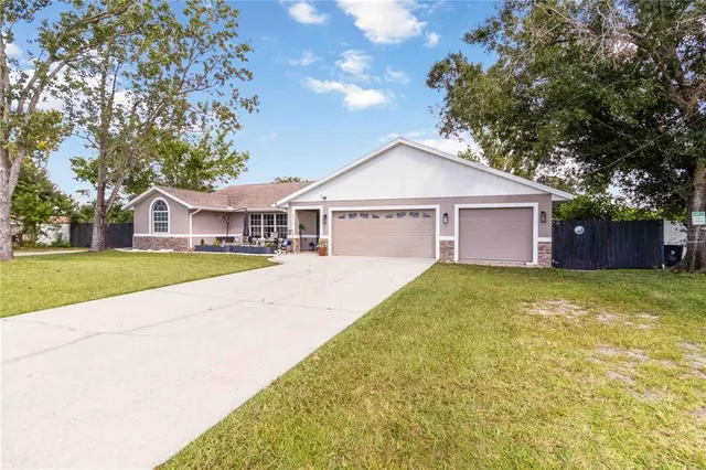$805,000 | 4913 37th Street East, Bradenton, FL 34203