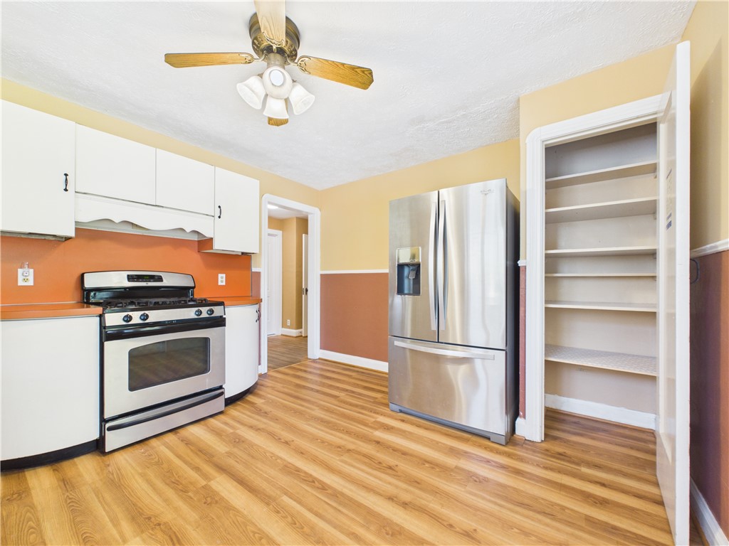 79 Ridgewood Drive Irondequoit, NY 14622 - Photo 8 of 50