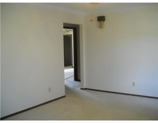 2109 Elderwood Road, Unit C95 Springfield, OH 45504 - Photo 2 of 21