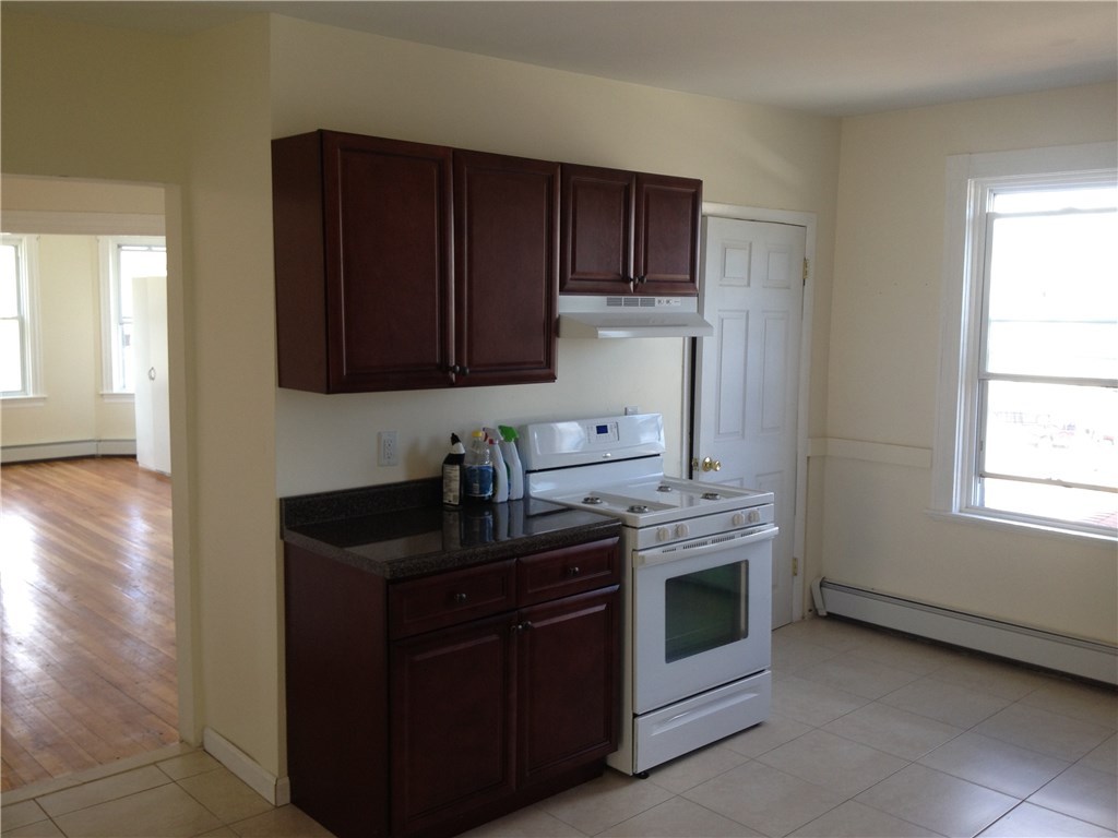 23 Bennett Street Woonsocket, RI 02895 - Photo 17 of 35 Gallery Image 17
