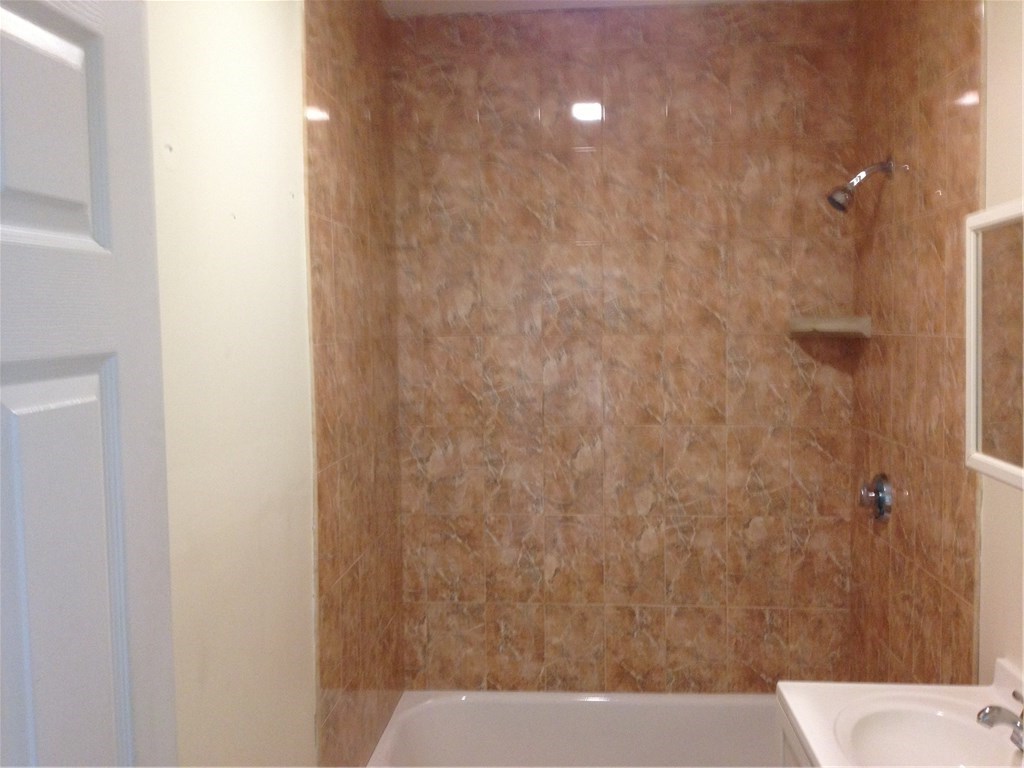 23 Bennett Street Woonsocket, RI 02895 - Photo 29 of 35 Gallery Image 29