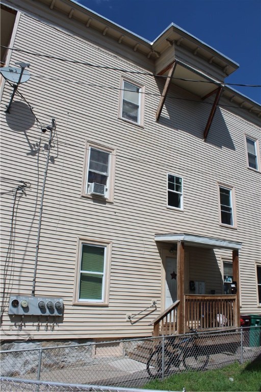 23 Bennett Street Woonsocket, RI 02895 - Photo 3 of 35 Gallery Image 3
