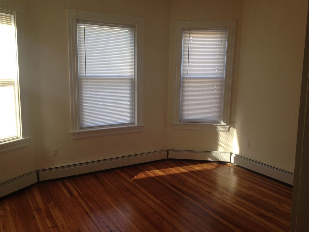 23 Bennett Street Woonsocket, RI 02895 - Photo 10 of 35 Gallery Image 10