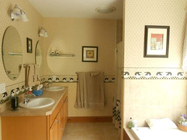10 Henderson Road Gilford, NH 03249 - Photo 22 of 30