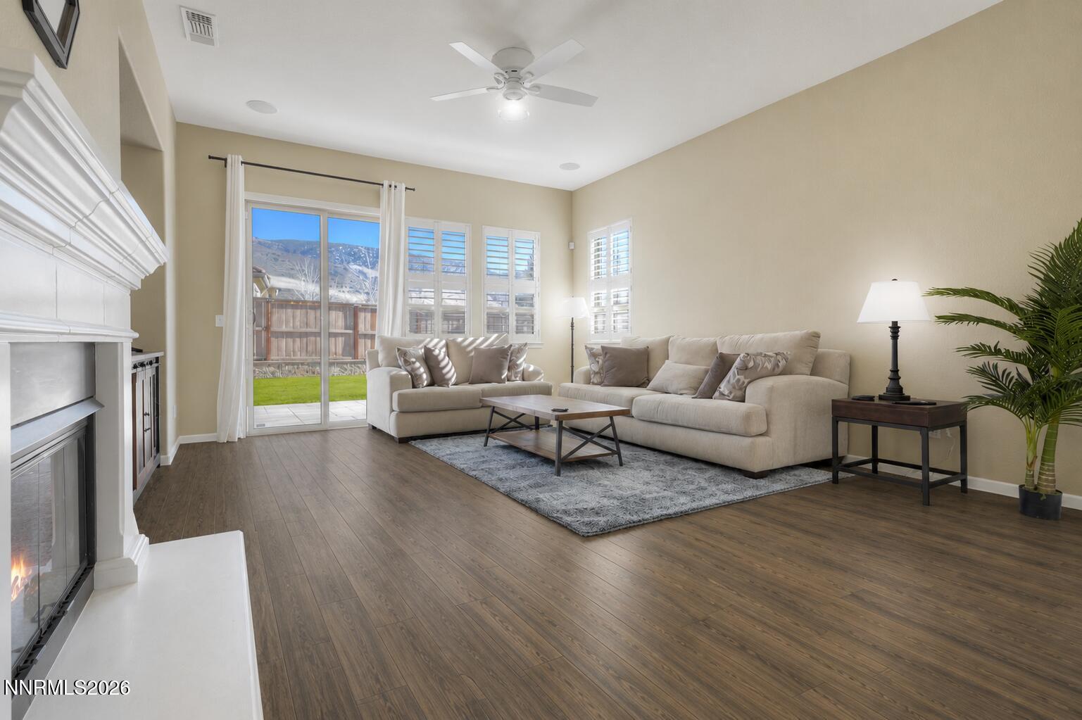 10590 Apple Mill Court Reno, NV 89521 - Photo 6 of 35 Interior (16)