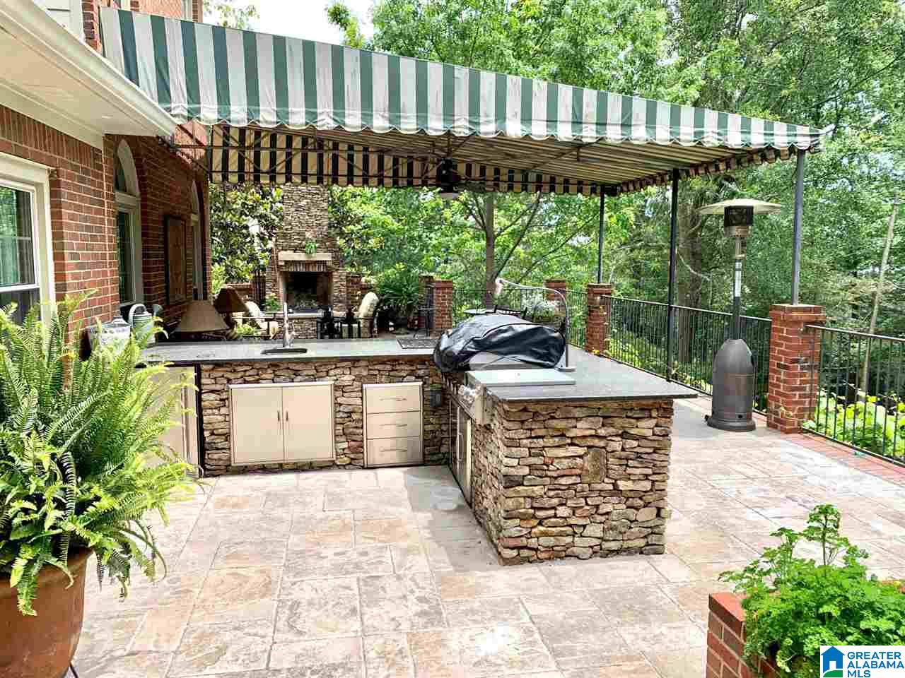 4923 Spring Rock Road Birmingham, AL 35223 - Photo 3 of 11