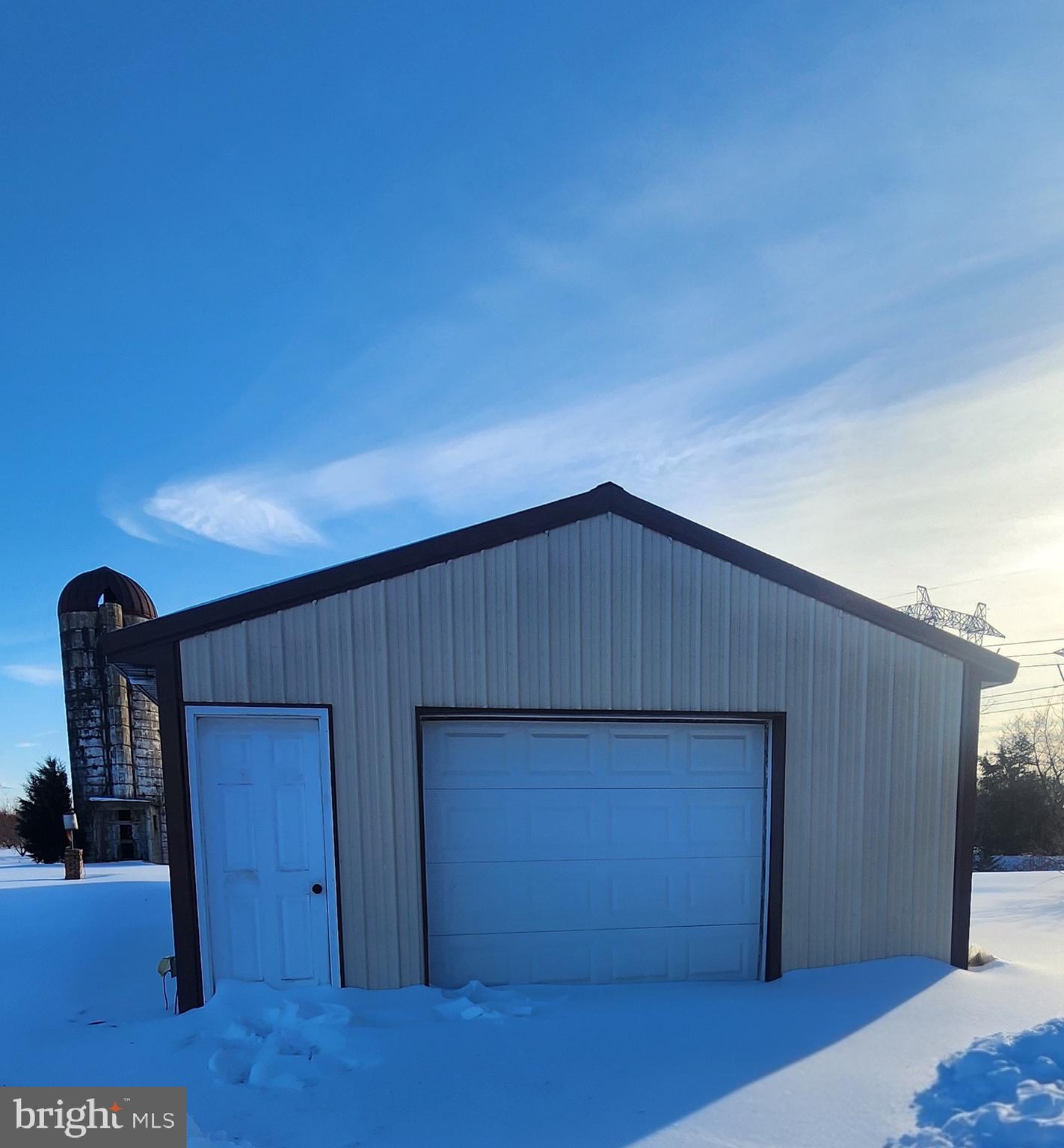 102 Bridgeton Road Elmer, NJ 08318 - Photo 17 of 21 Garage