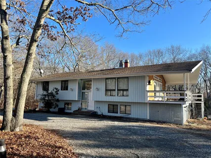 $799,990 | 105 Old Riverhead Road, Hampton Bays, NY 11946