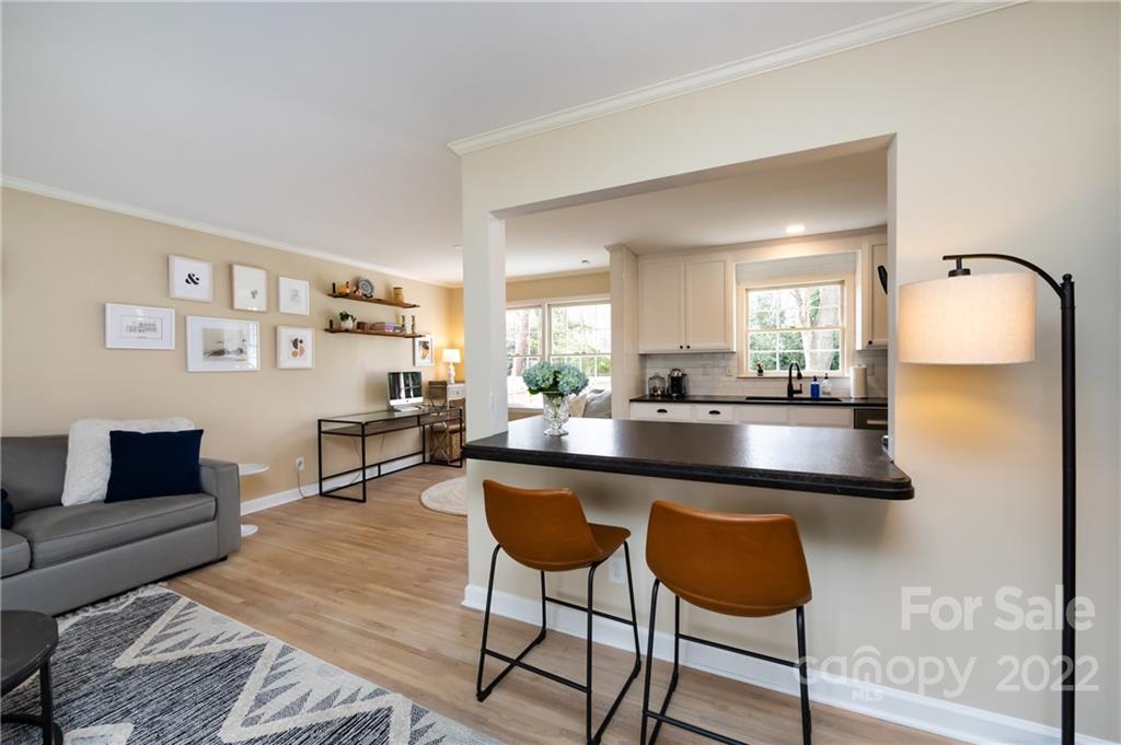 4032 Rutherford Drive Charlotte, NC 28210 - Photo 13 of 48 Gallery Image 13