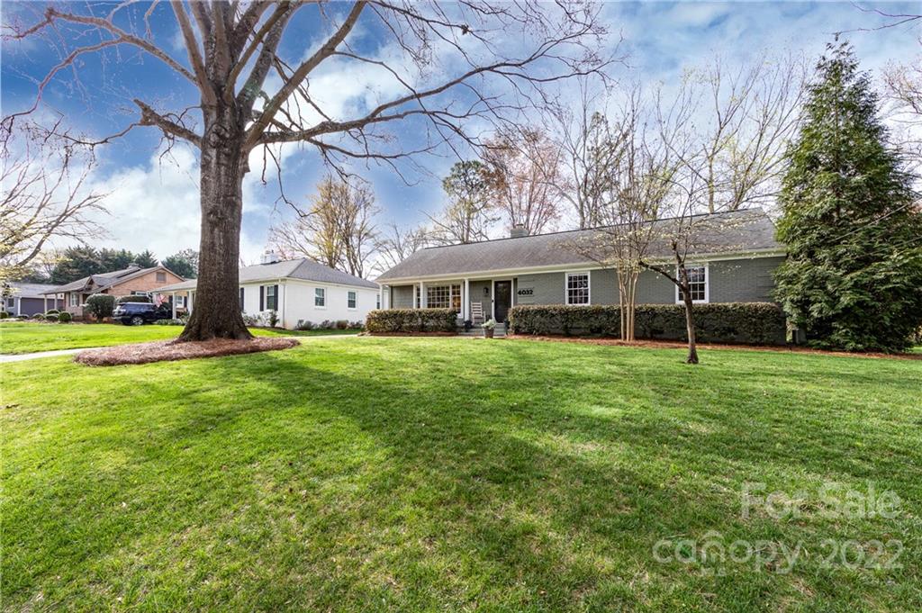 4032 Rutherford Drive Charlotte, NC 28210 - Photo 2 of 48 Gallery Image 2
