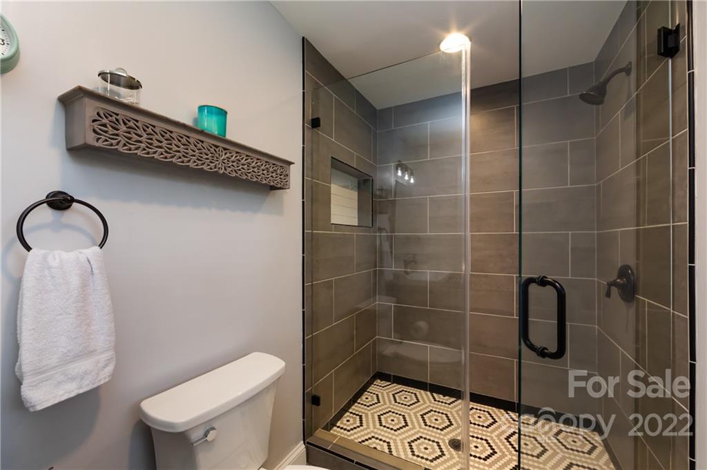 4032 Rutherford Drive Charlotte, NC 28210 - Photo 30 of 48 Gallery Image 30