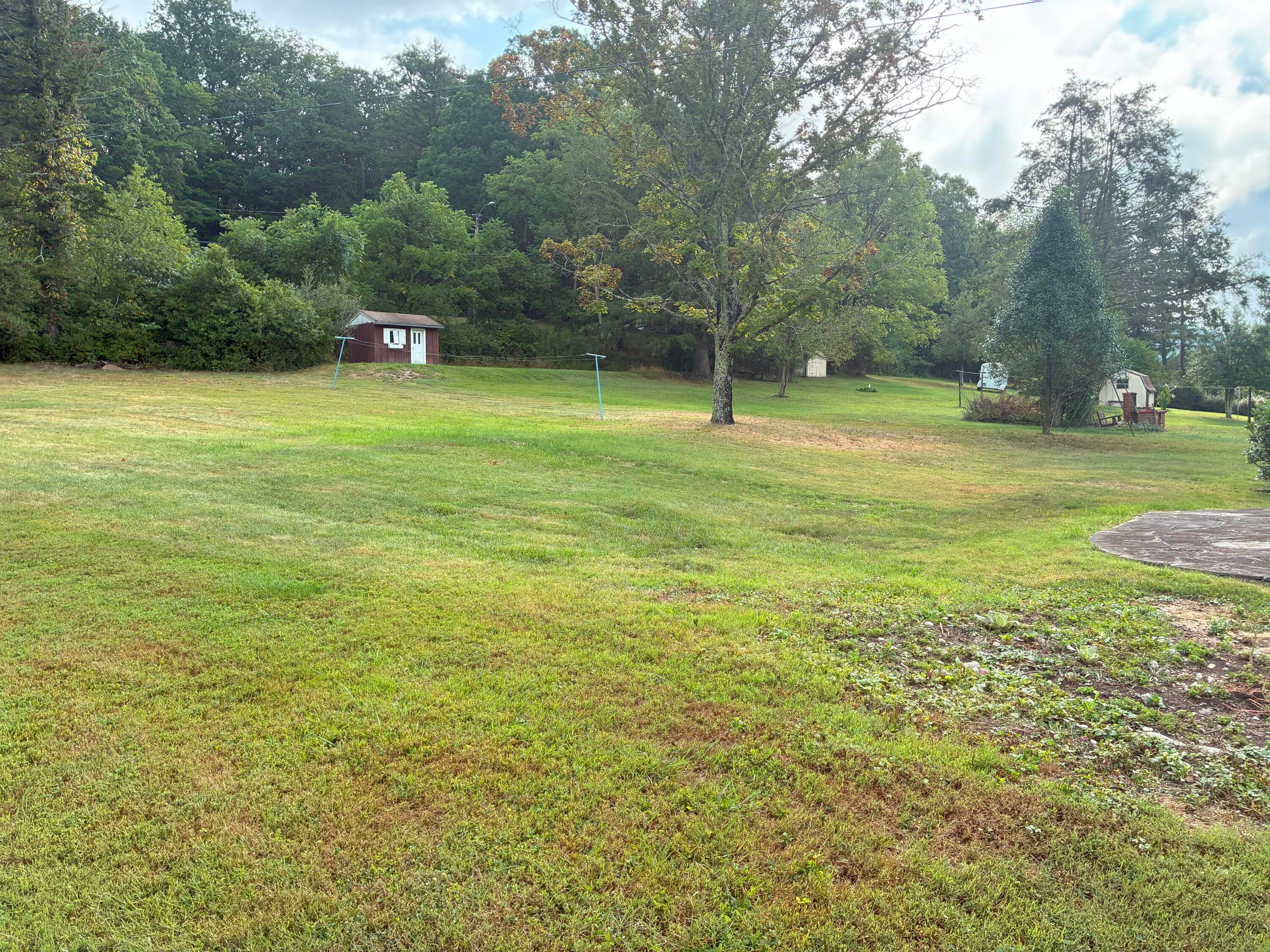 348 Rowan Road White Sulphur Springs, WV 24986 - Photo 12 of 40 Gallery Image 12