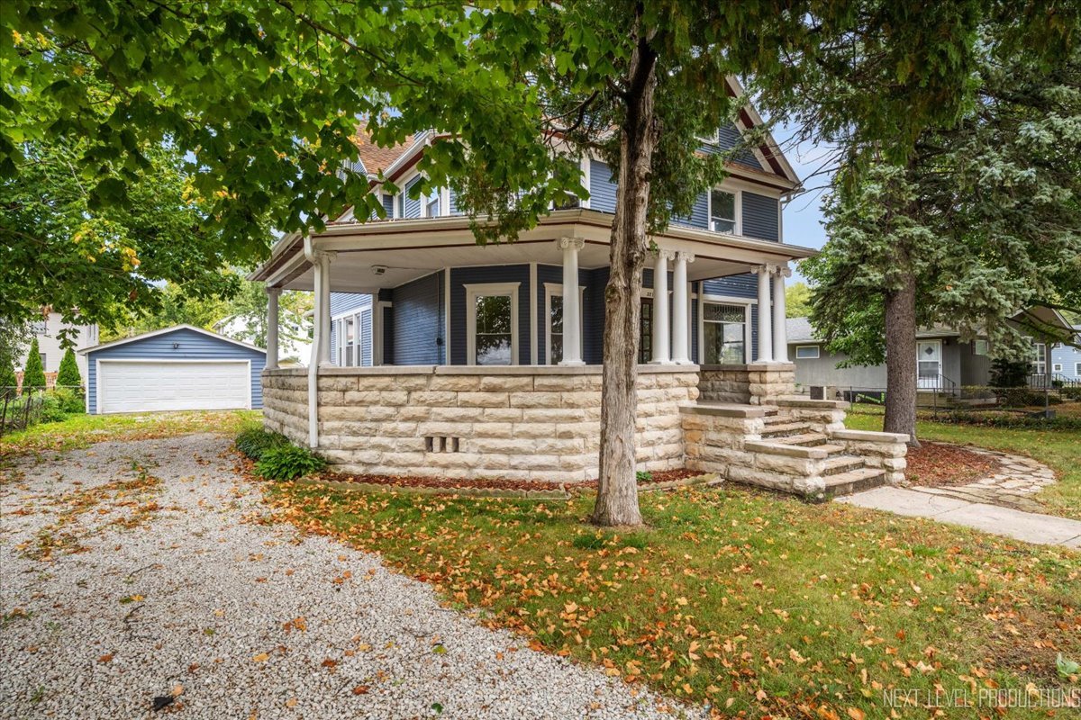 321 East Main Street Plano, IL 60545 - Photo 18 of 24