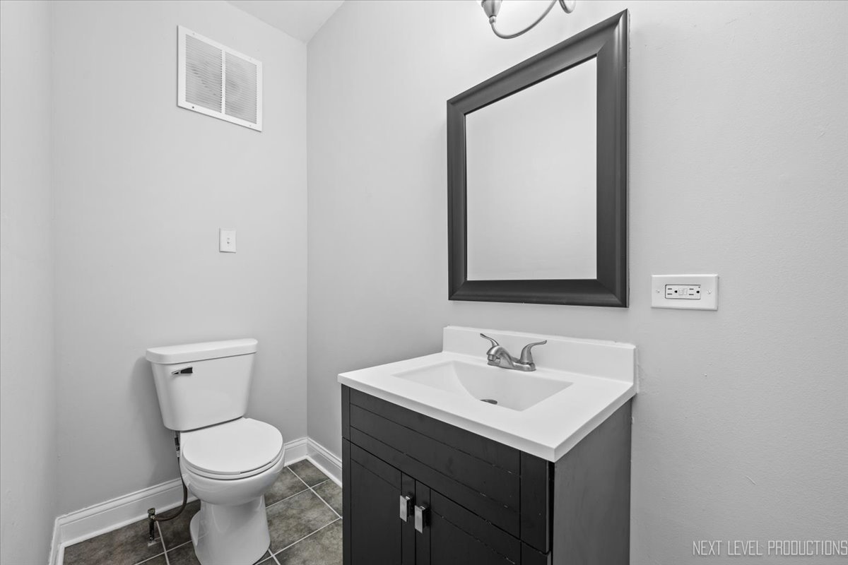 321 East Main Street Plano, IL 60545 - Photo 21 of 24