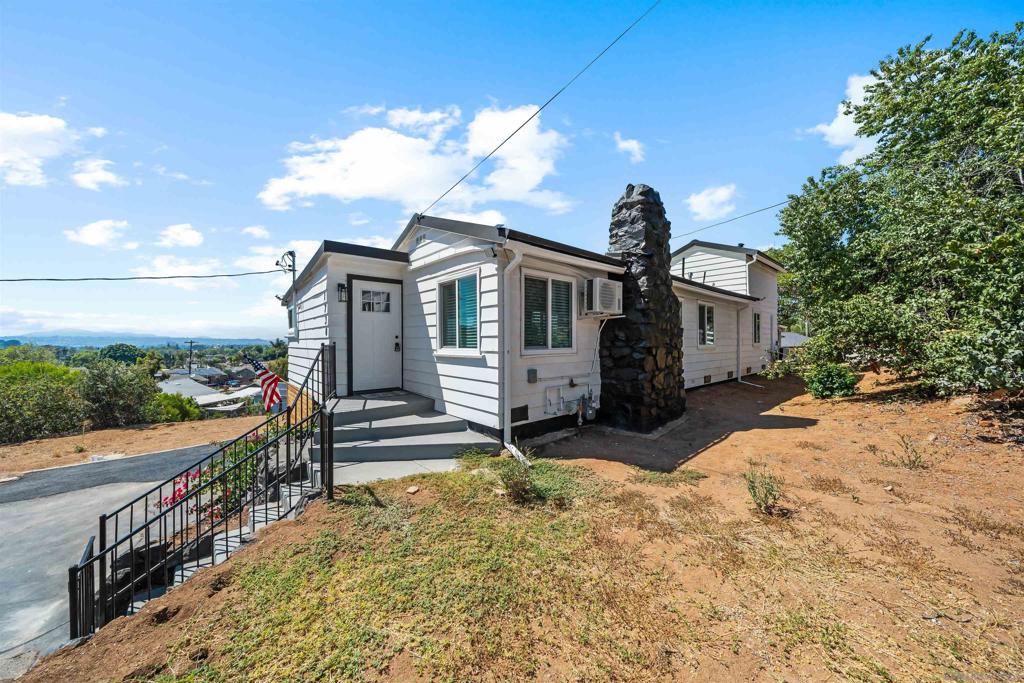 1730 Vista Del Valle Boulevard, Unit 1 ROOM FOR RENT IN 3 El Cajon, CA 92019 - Photo 6 of 36