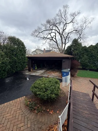 $3,300 | 137 Richard Avenue, Elmhurst, IL 60126