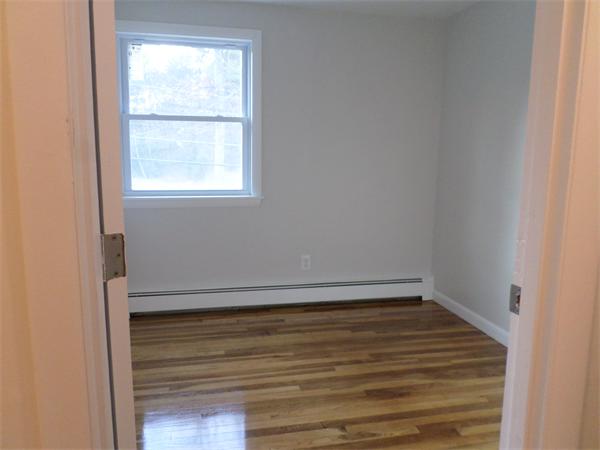 15 Parmenter Road Hudson, MA 01749 - Photo 11 of 14 Gallery Image 11