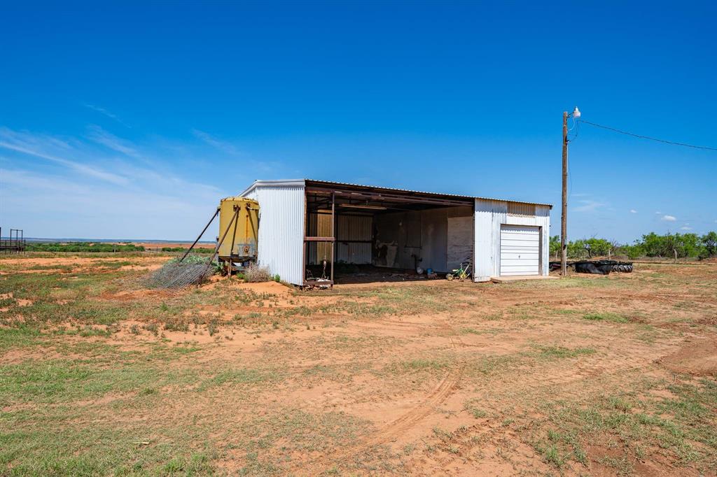 1105 County Road 345 Rotan, TX 79546 - Photo 19 of 21