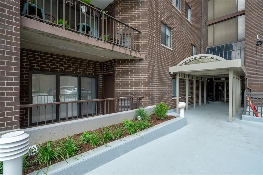 5600 Munhall Road, Unit 201 Pittsburgh, PA 15217 - Photo 4 of 49