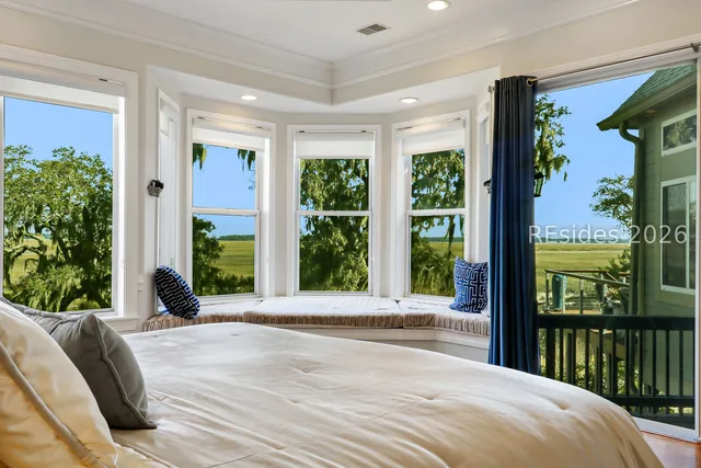 $1,095,000 | 347 Broadview Drive, Ridgeland, SC 29936