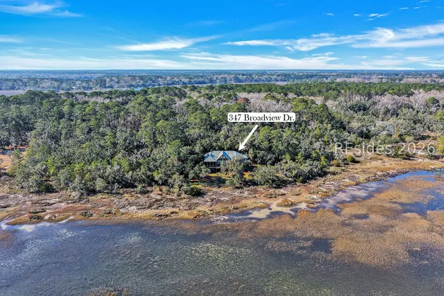 $1,095,000 | 347 Broadview Drive, Ridgeland, SC 29936