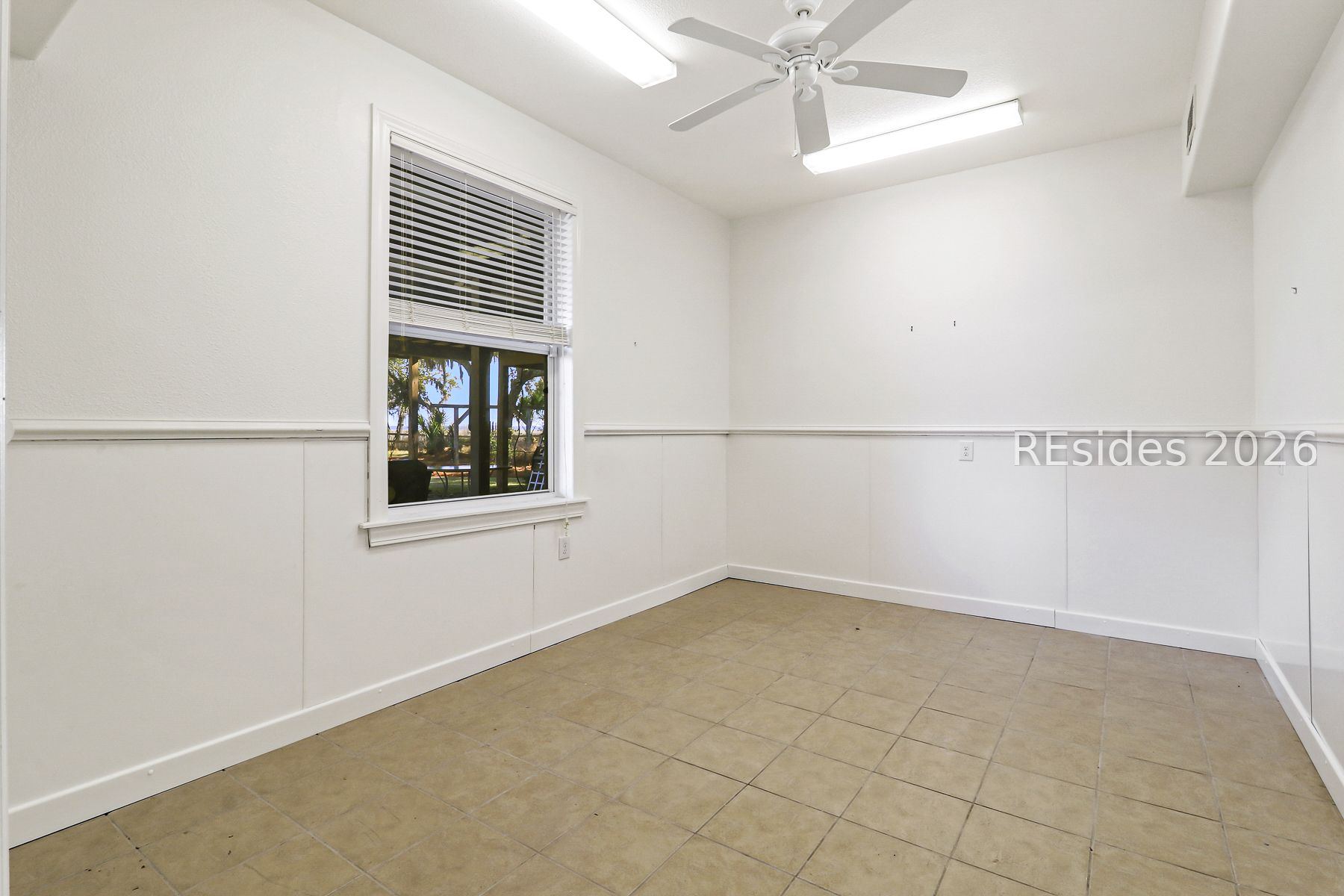 347 Broadview Drive Ridgeland, SC 29936 - Photo 92 of 100 Mother in Law Suite Downstairs/Bedroom