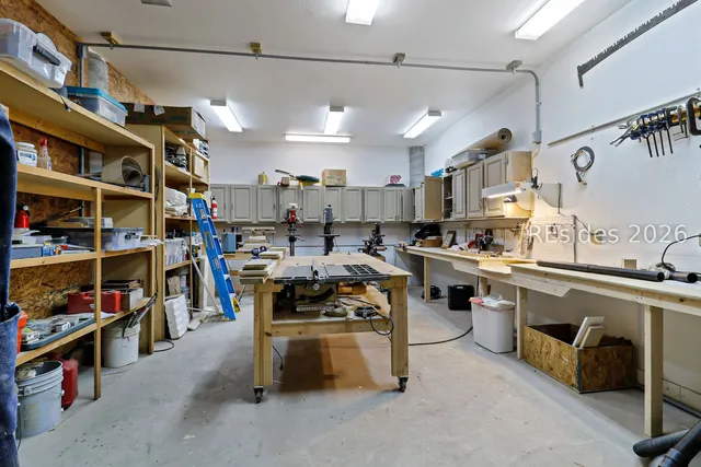 $1,095,000 | 347 Broadview Drive, Ridgeland, SC 29936