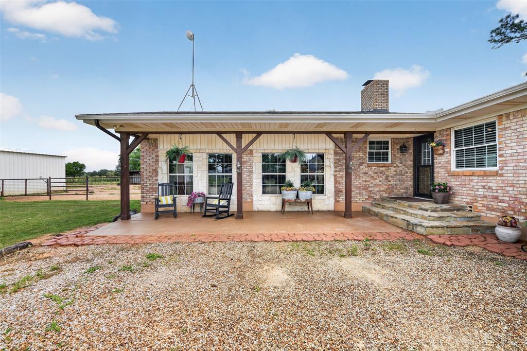 1102 Old Base Road Aurora, TX 76078 - Photo 4 of 37