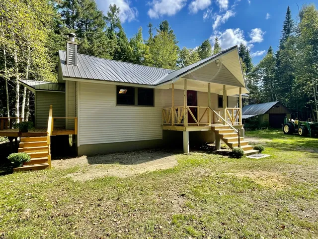 $275,000 | 10 Spruce Road, Eustis, ME 04936