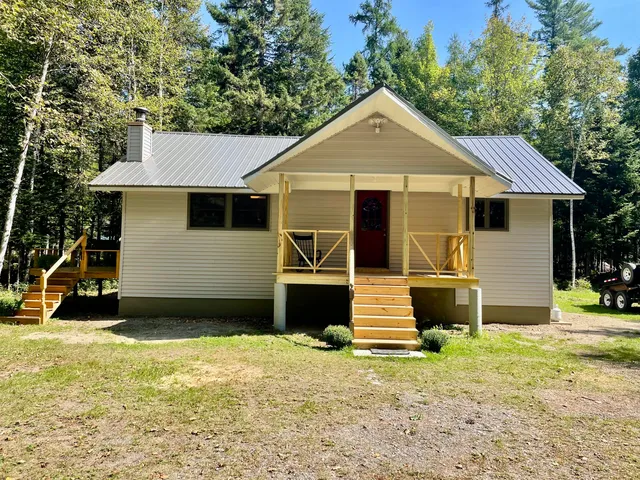 $275,000 | 10 Spruce Road, Eustis, ME 04936