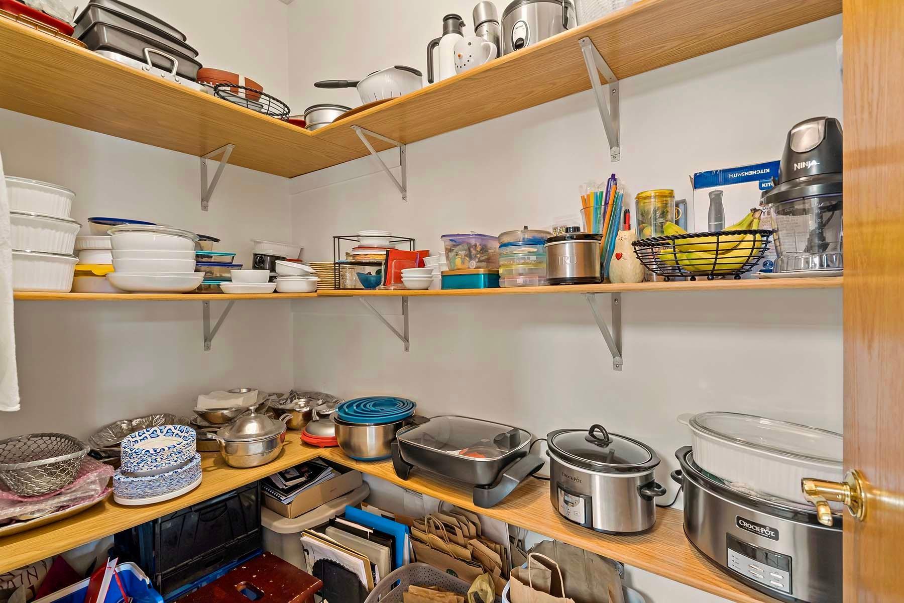 5985 Rowland Road, Unit 204 Minnetonka, MN 55343 - Photo 13 of 36