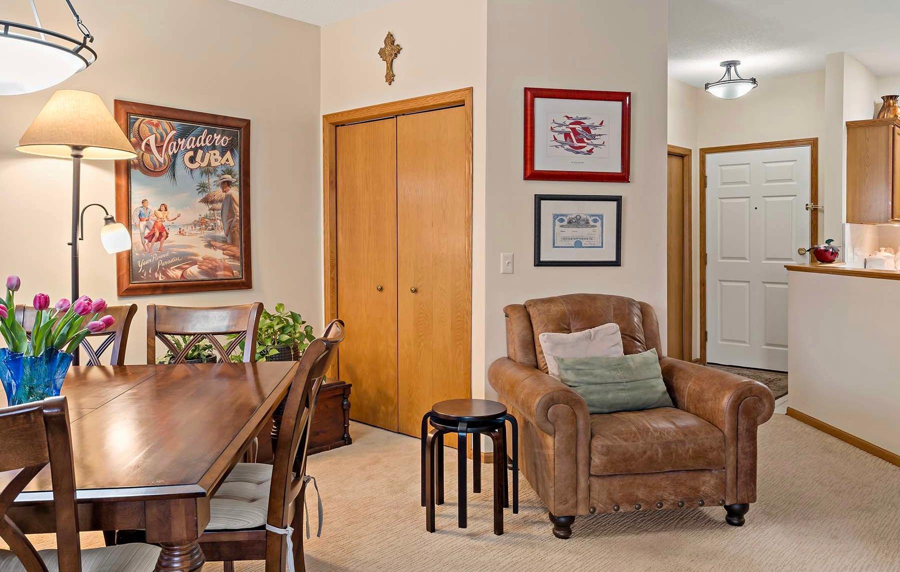 5985 Rowland Road, Unit 204 Minnetonka, MN 55343 - Photo 16 of 36