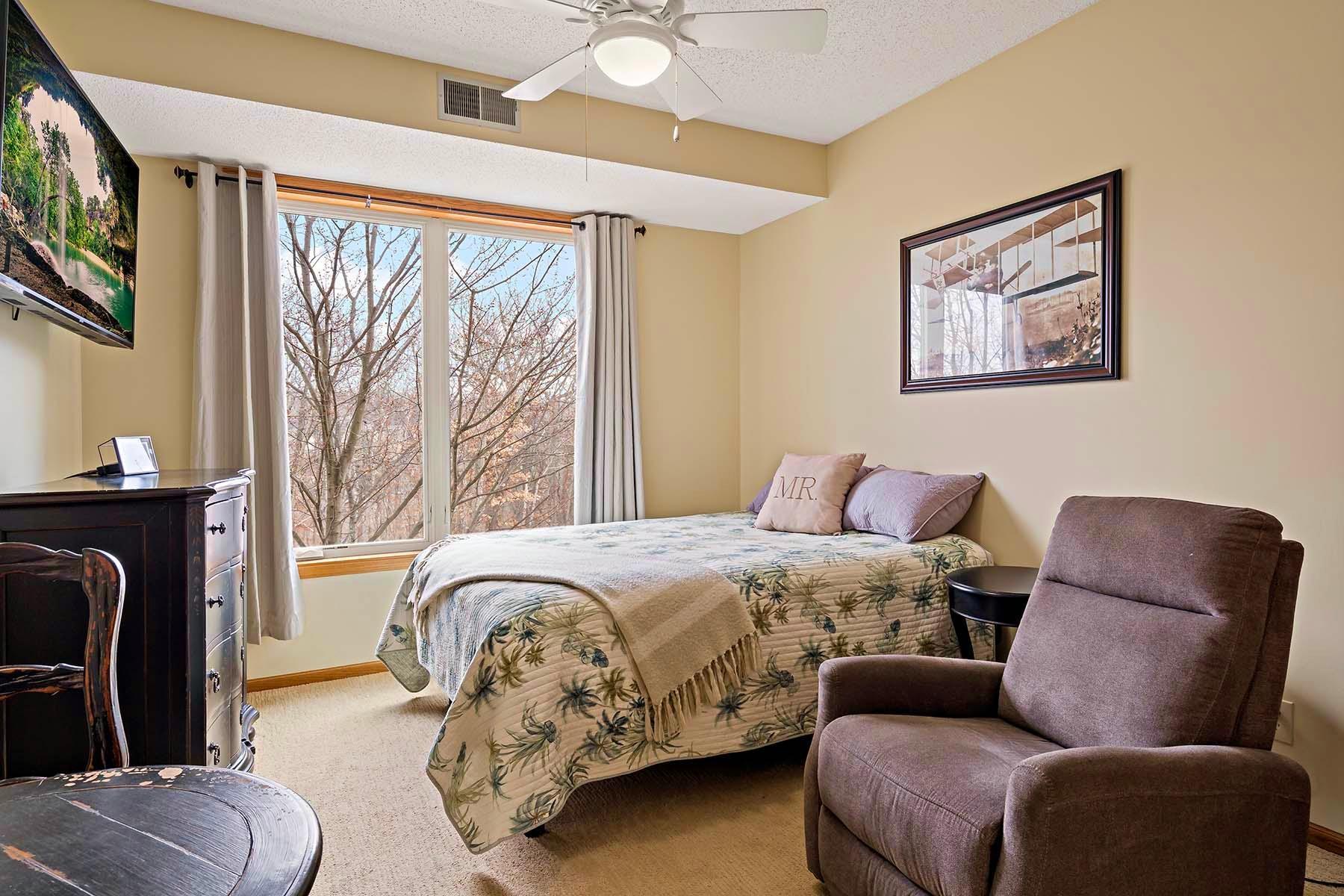 5985 Rowland Road, Unit 204 Minnetonka, MN 55343 - Photo 26 of 36