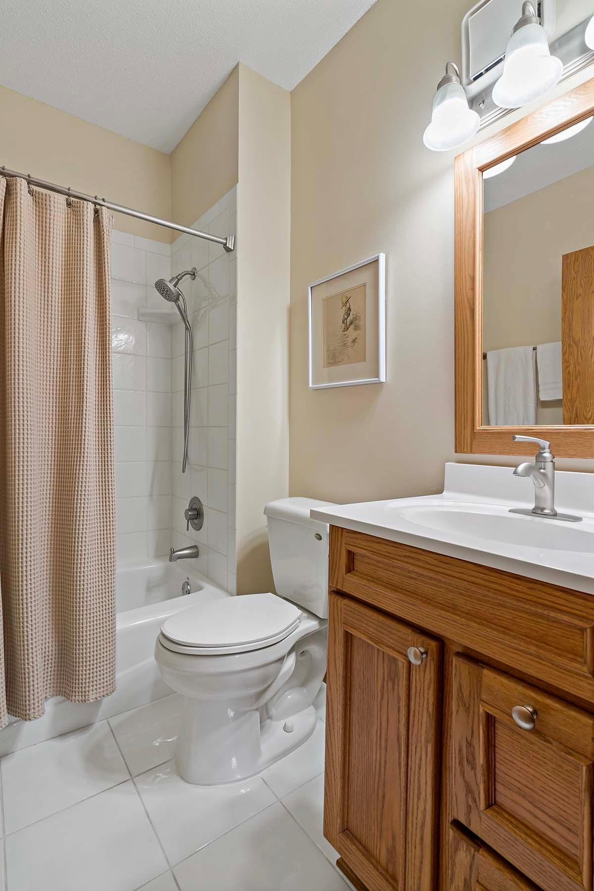 5985 Rowland Road, Unit 204 Minnetonka, MN 55343 - Photo 28 of 36