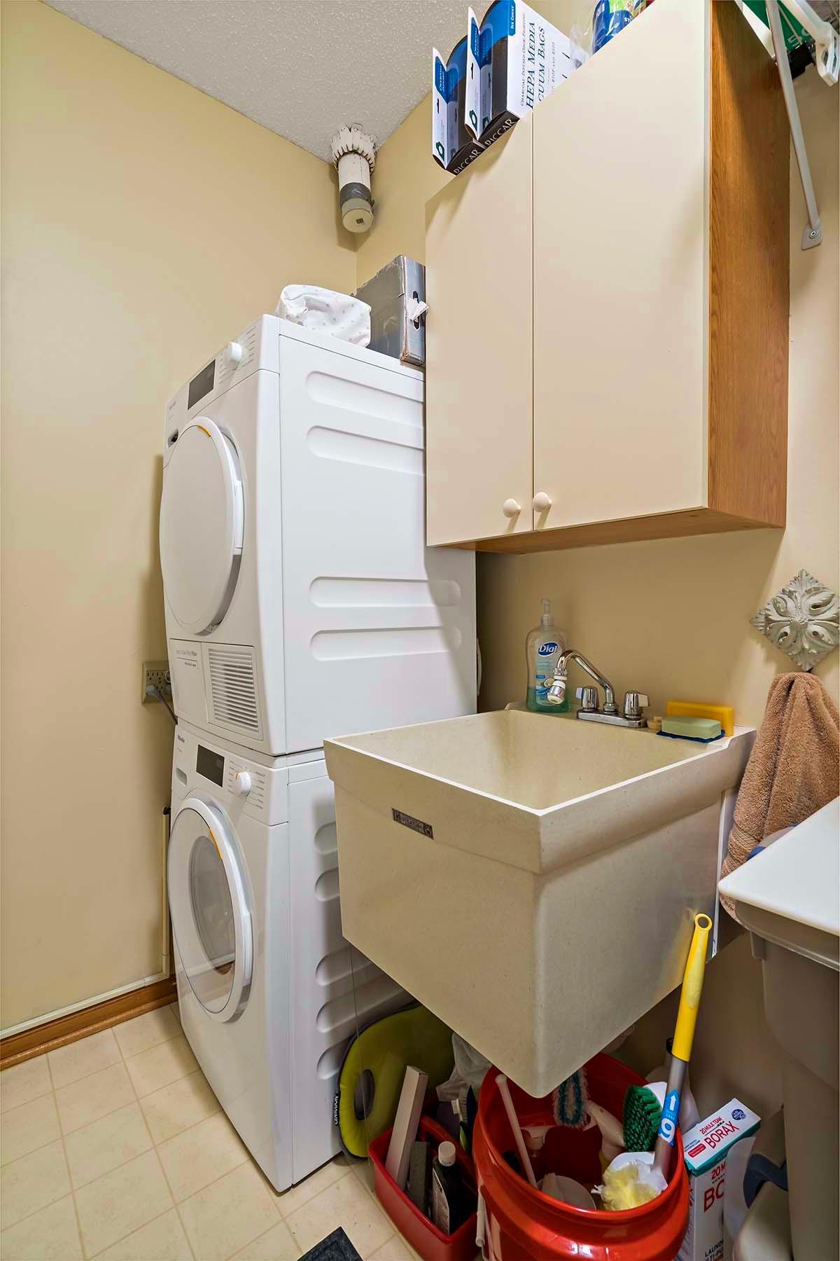 5985 Rowland Road, Unit 204 Minnetonka, MN 55343 - Photo 30 of 36