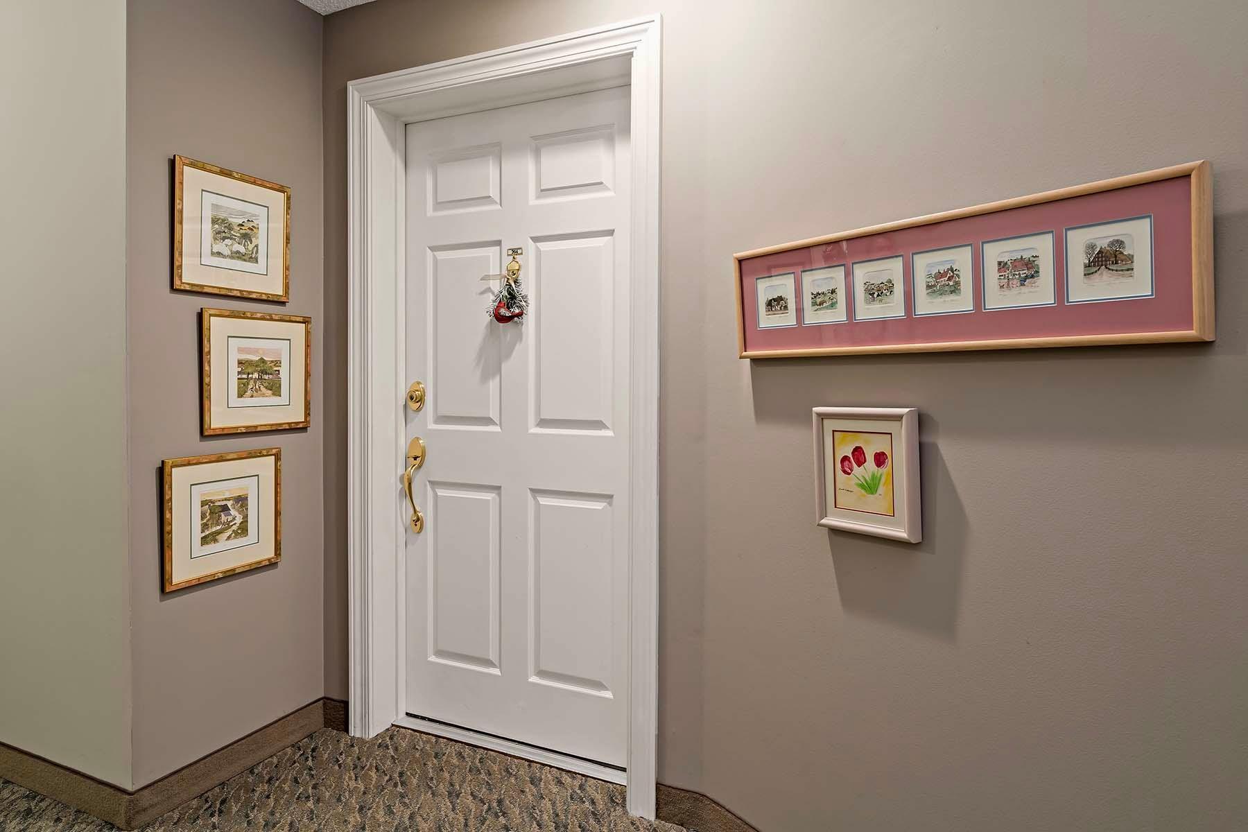 5985 Rowland Road, Unit 204 Minnetonka, MN 55343 - Photo 5 of 36