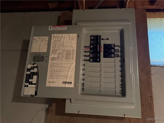 $1,600 | 246 Crisfield Avenue, Cheektowaga, NY 14206