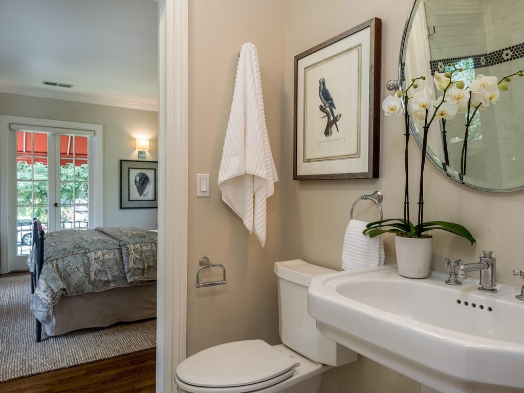 820 Crescent Avenue San Mateo, CA 94401 - Photo 18 of 27 a bathroom with a toilet sink and tub