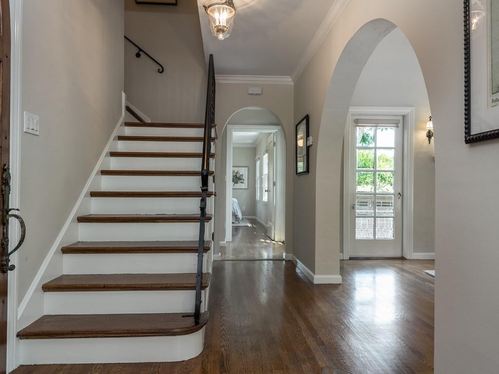 820 Crescent Avenue San Mateo, CA 94401 - Photo 2 of 27 a view of entryway with wooden floor