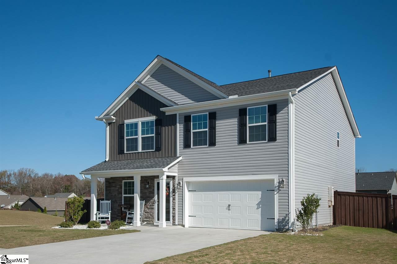 1 Snowy Court Fountain Inn, SC 29644 - Photo 1 of 29 Gallery Image 1