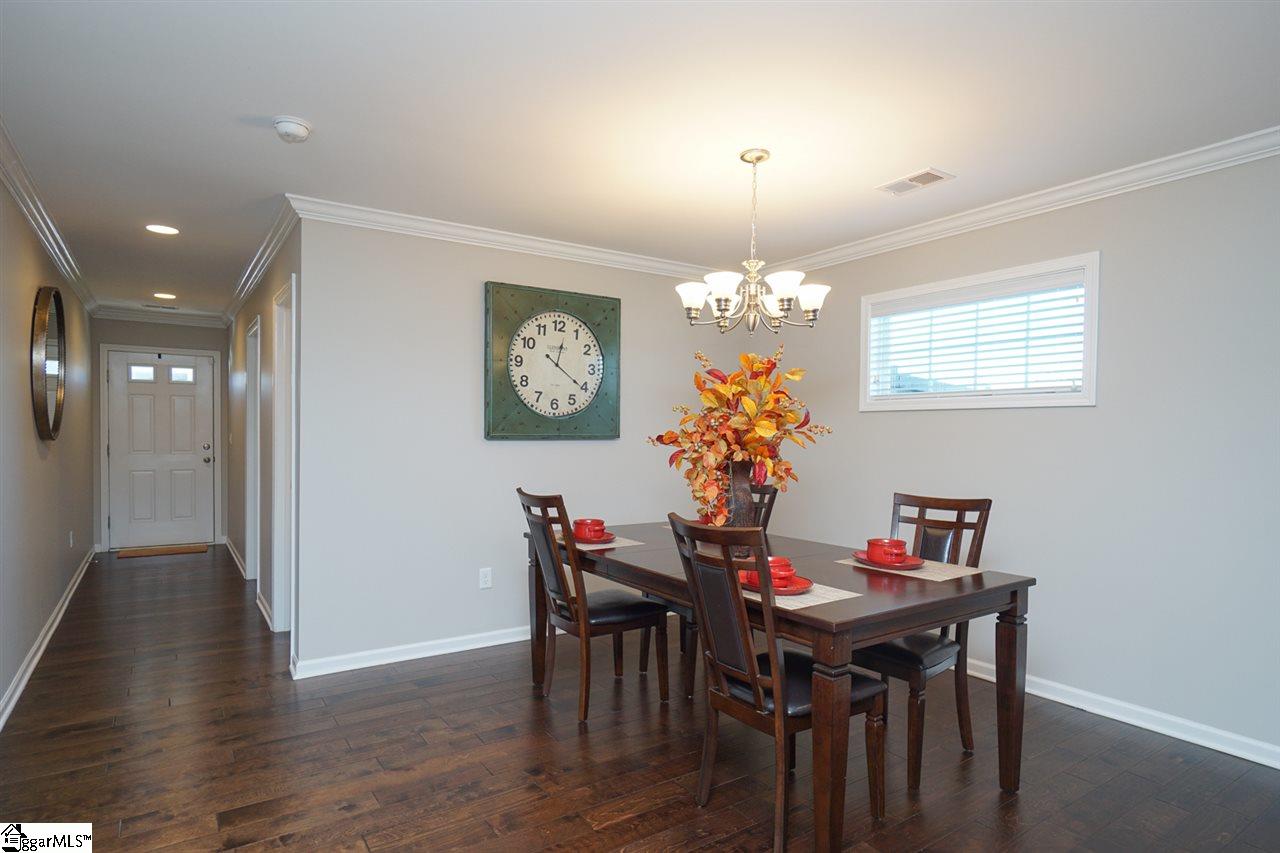 1 Snowy Court Fountain Inn, SC 29644 - Photo 4 of 29 Gallery Image 4