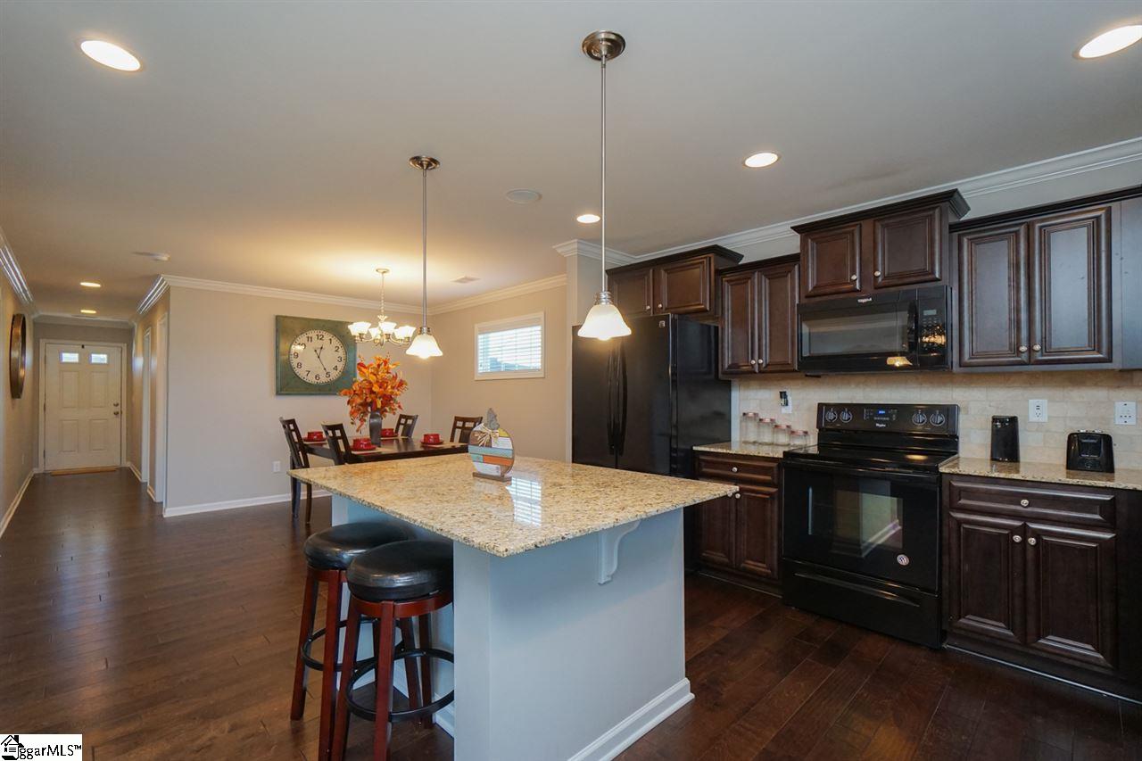 1 Snowy Court Fountain Inn, SC 29644 - Photo 8 of 29 Gallery Image 8