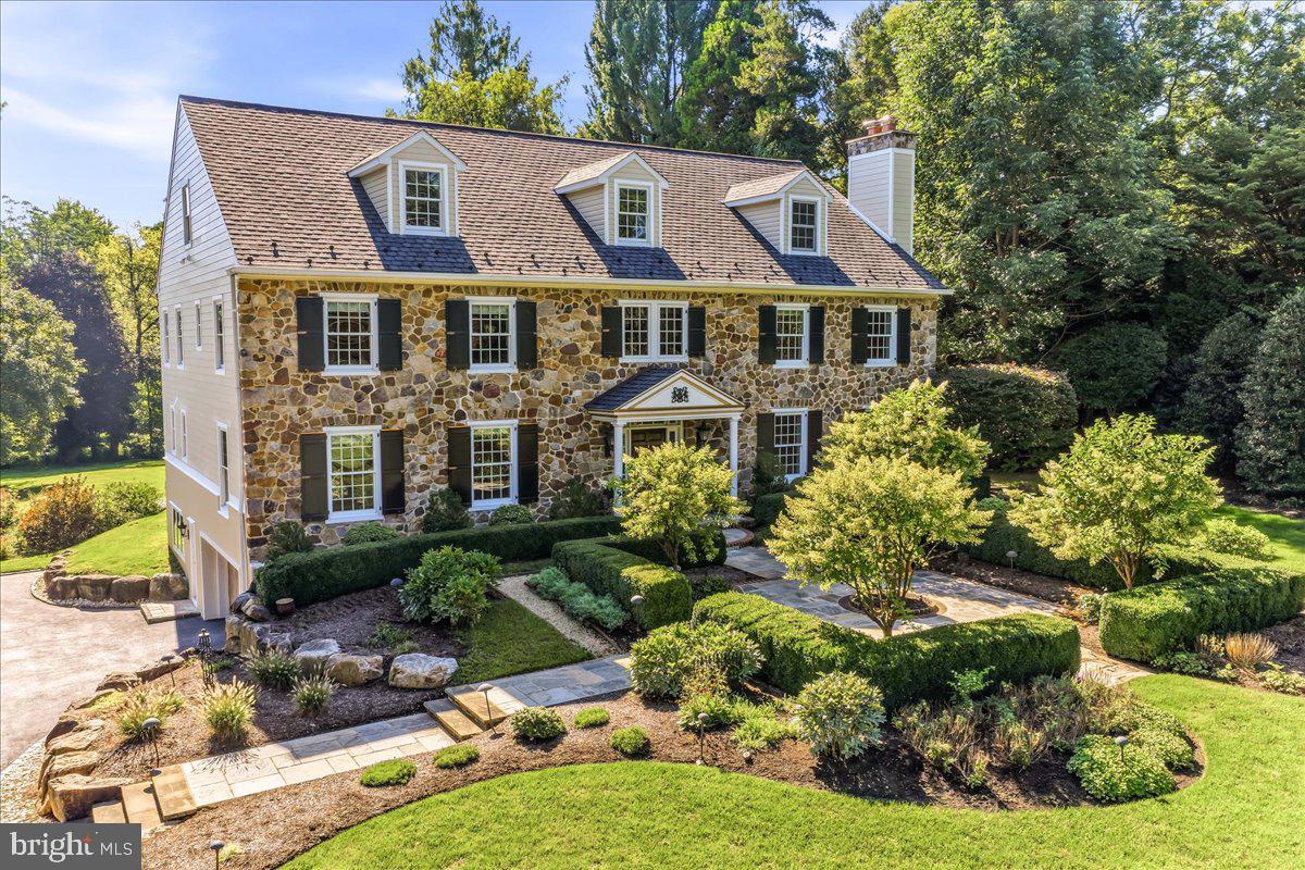 Maison à vendre à Penn Valley — $ 2,499,000 — Buyest