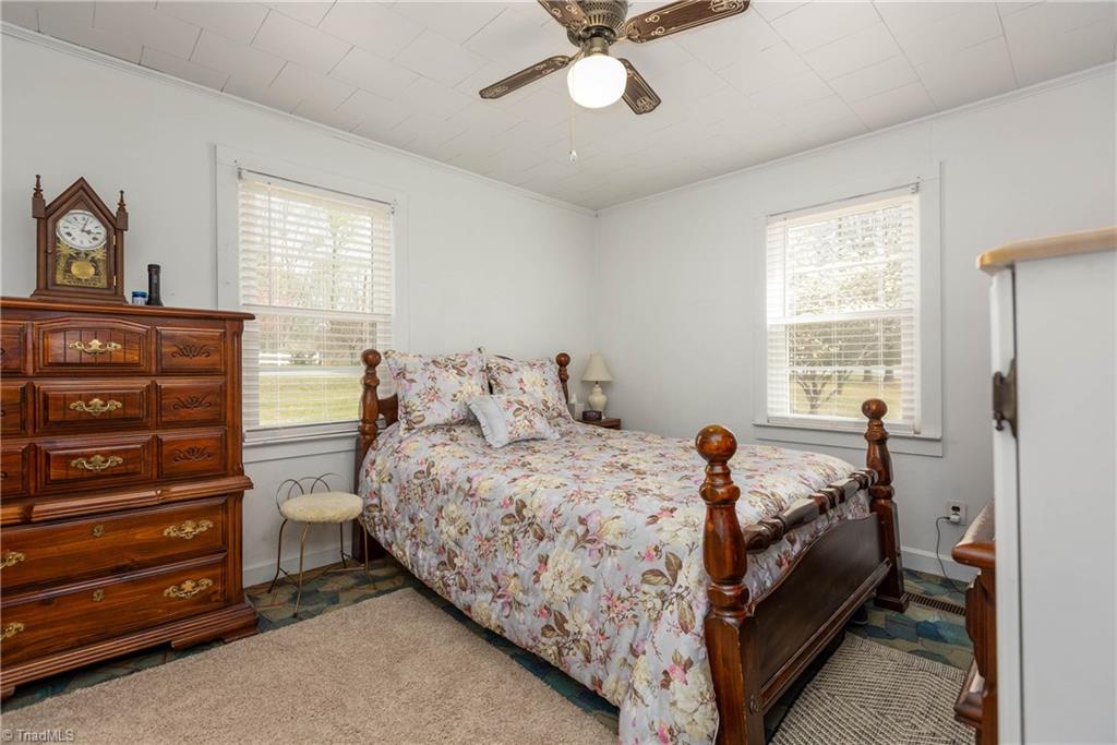 9164 County Line Road Kernersville, NC 27284 - Photo 12 of 29 Gallery Image 12
