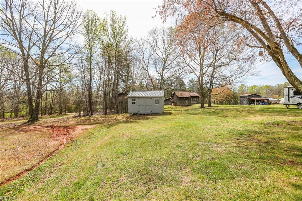 9164 County Line Road Kernersville, NC 27284 - Photo 29 of 29 Gallery Image 29
