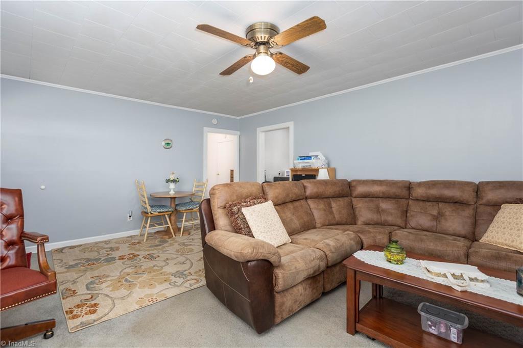 9164 County Line Road Kernersville, NC 27284 - Photo 6 of 29 Gallery Image 6