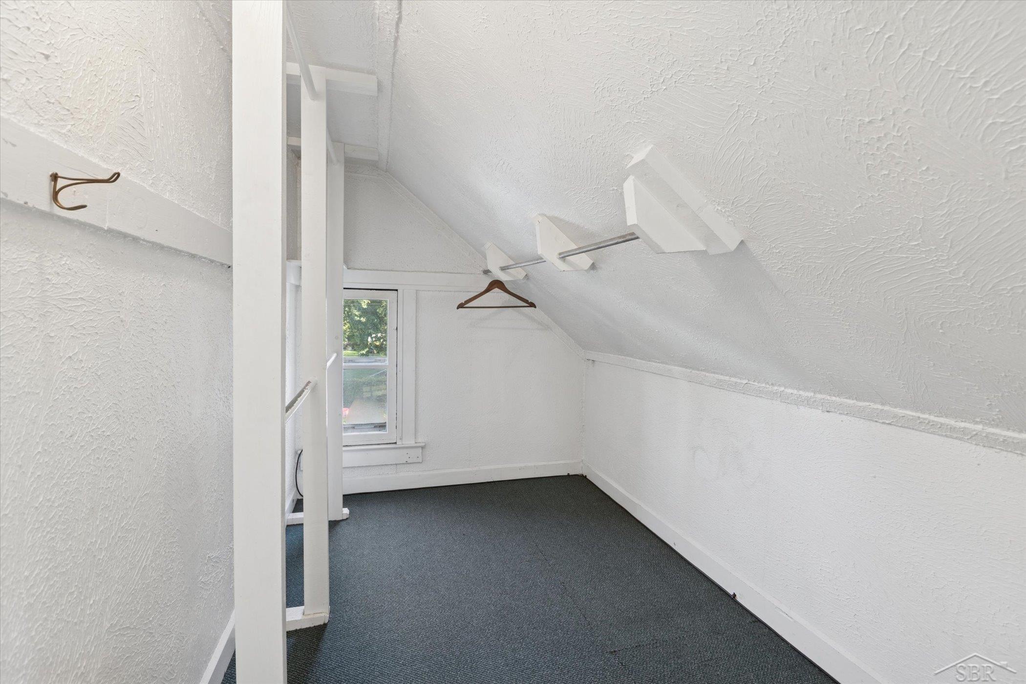 2122 2nd Street Bay City, MI 48708 - Photo 29 of 48 50191757-8f1a2c17-ab35-4a11-a86a-640bebc53a35.JPG