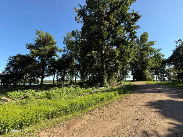 $30,000 | Deer Park Road, Vidalia, LA 71373