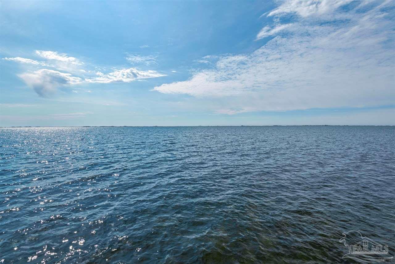 4507 Brickyard Bayou Road Gulf Breeze, FL 32563 - Photo 4 of 50 Gallery Image 4