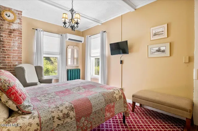 $999,900 | 153 Bay Street, Glens Falls, NY 12801